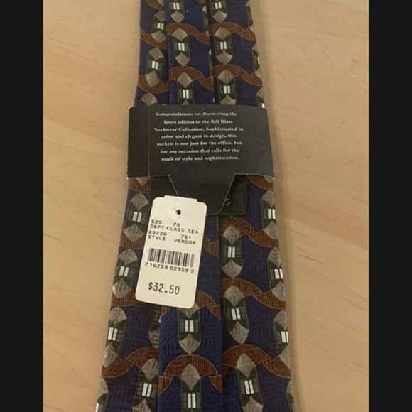 Bill Blass Black Label Silk Tie NWT - Picture 4 of 5